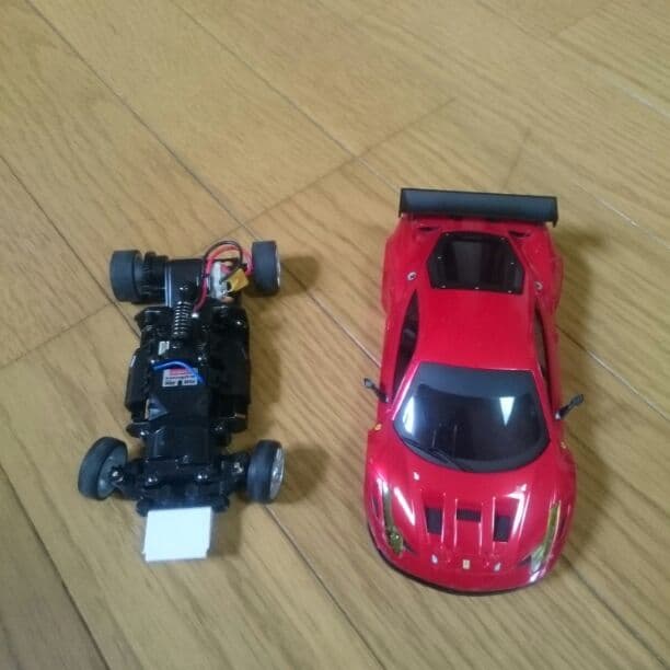 ラジコン(フェラーリ)