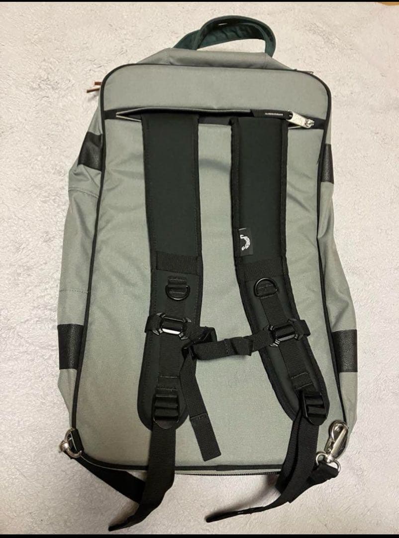 ジョーンズ　Jones バッグ　リュック機能