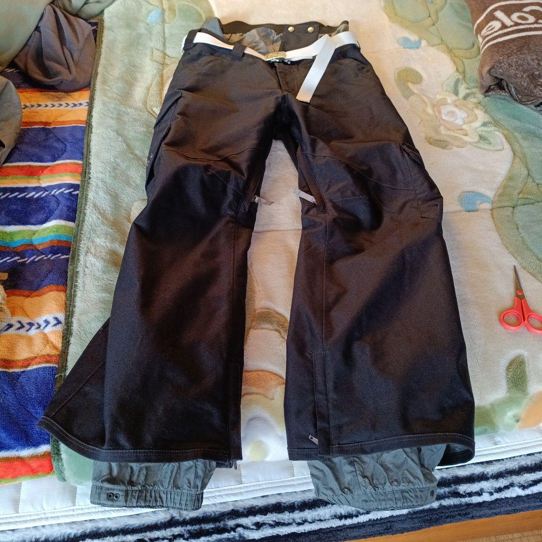BURTON スノーボードパンツ ベルト ビーニー おまけ付き