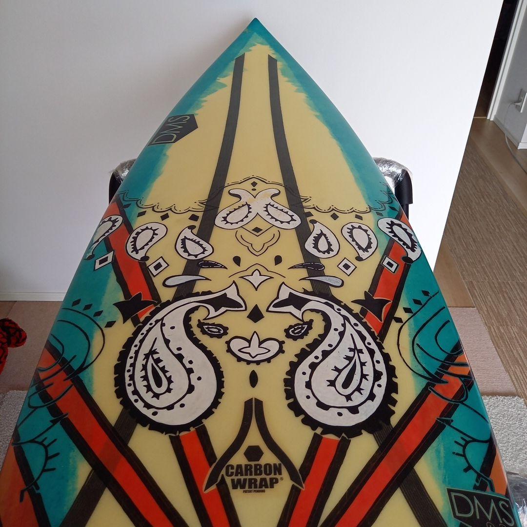 さらに値下げ！DMSsurfboardsパンサー5'8 EPSカーボンラップ