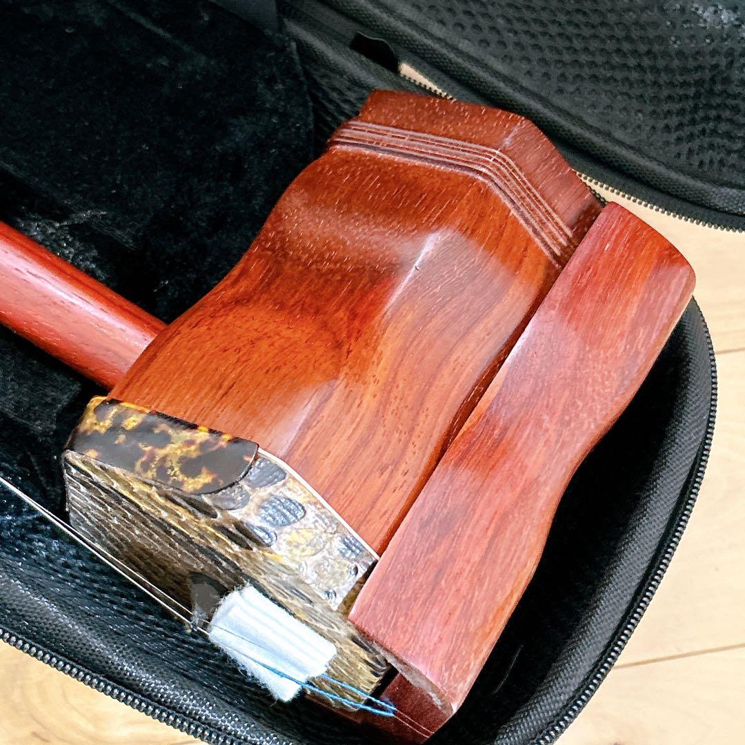 二胡 紅木 彫刻 蛇皮 民族楽器 弓 ケース