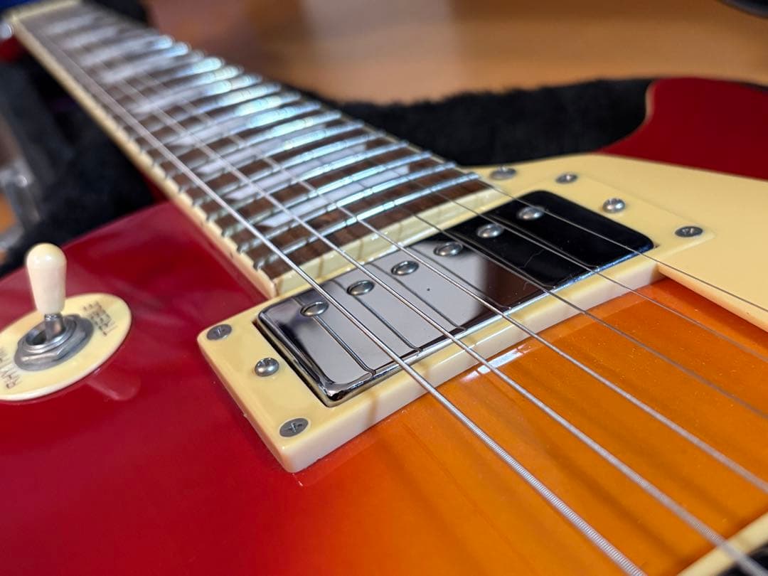 エレキギター レスポール ハードケース付き