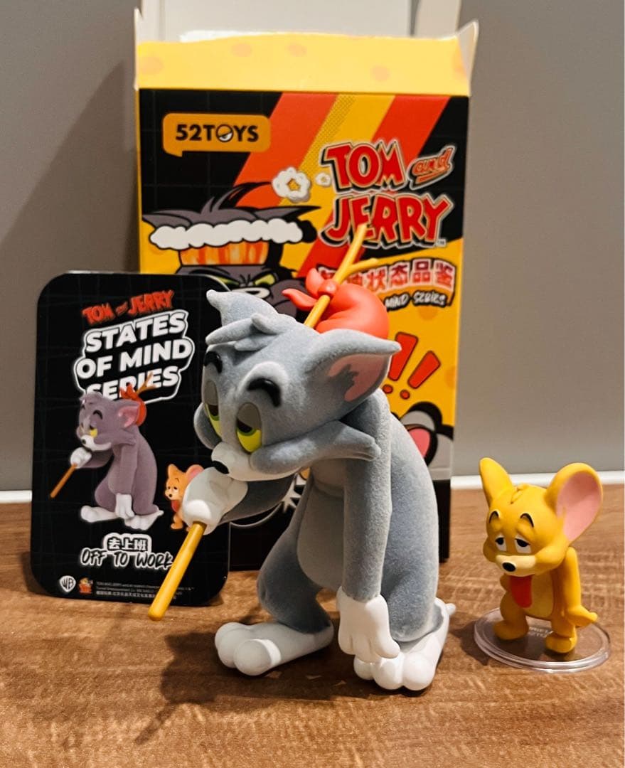 52TOYS トムとジェリTom & Jerry シクレOFF TO WORK