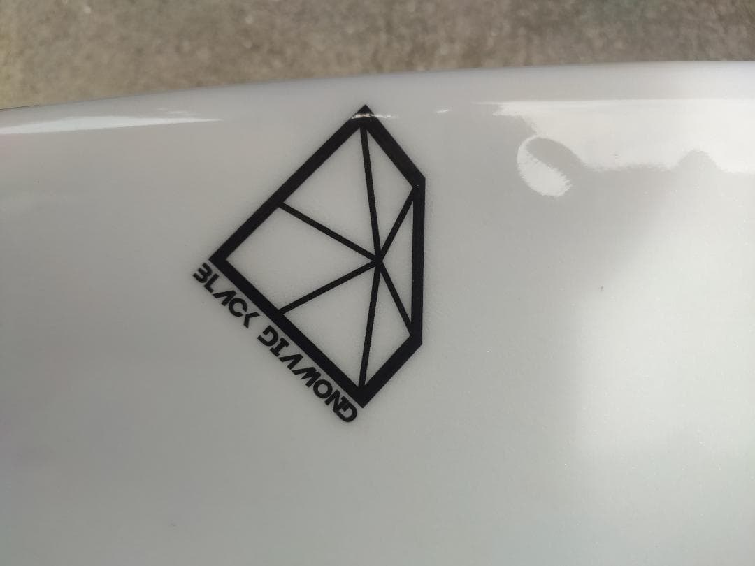 DHDショートボード ブラックダイヤモンド　5'9\" 32L 中古