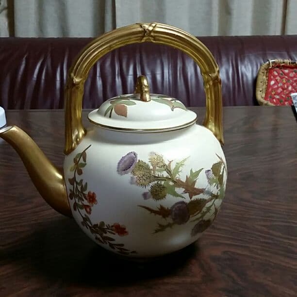 アンティークティーポット