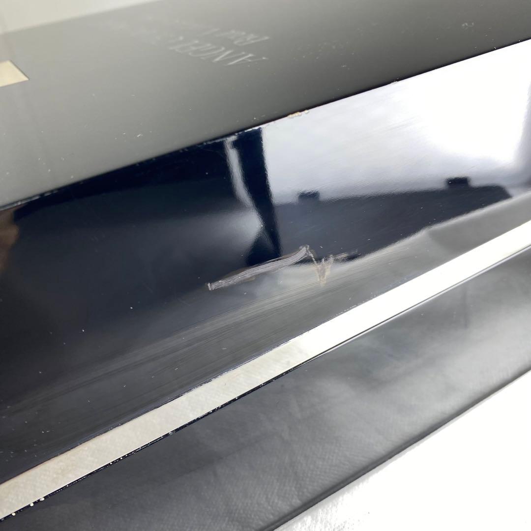 エンジェル シャンパン プラチナ　ヴィンテージ　2004 ケース付き　180