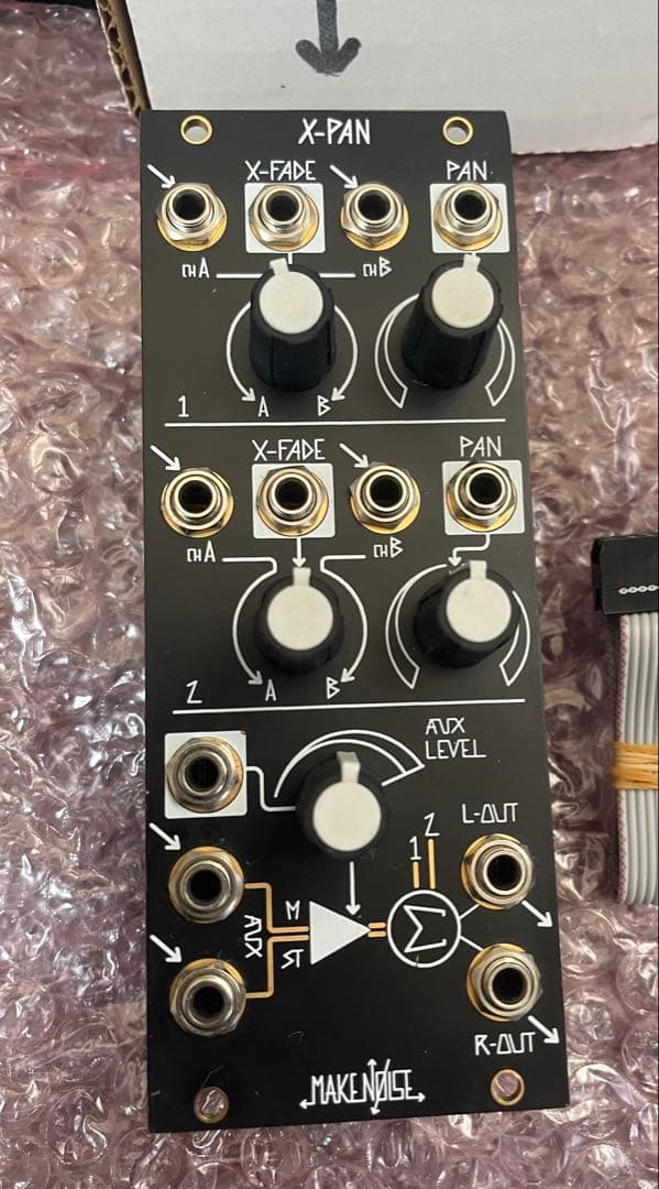 Make Noise X-PAN モジュラーシンセ