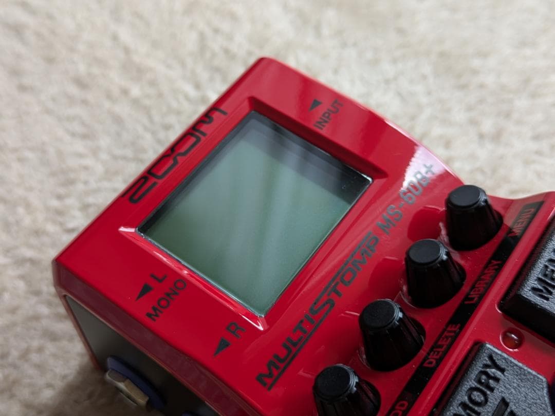 ZOOM MS-60B+ 、ACアダプター、オーディオ変換ケーブル