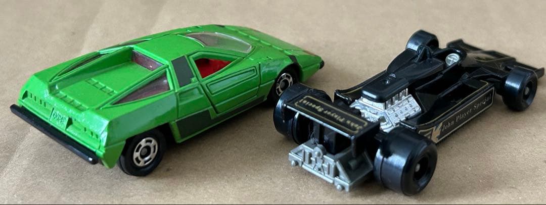 日本製 トミカ スーパーカー 4台セット