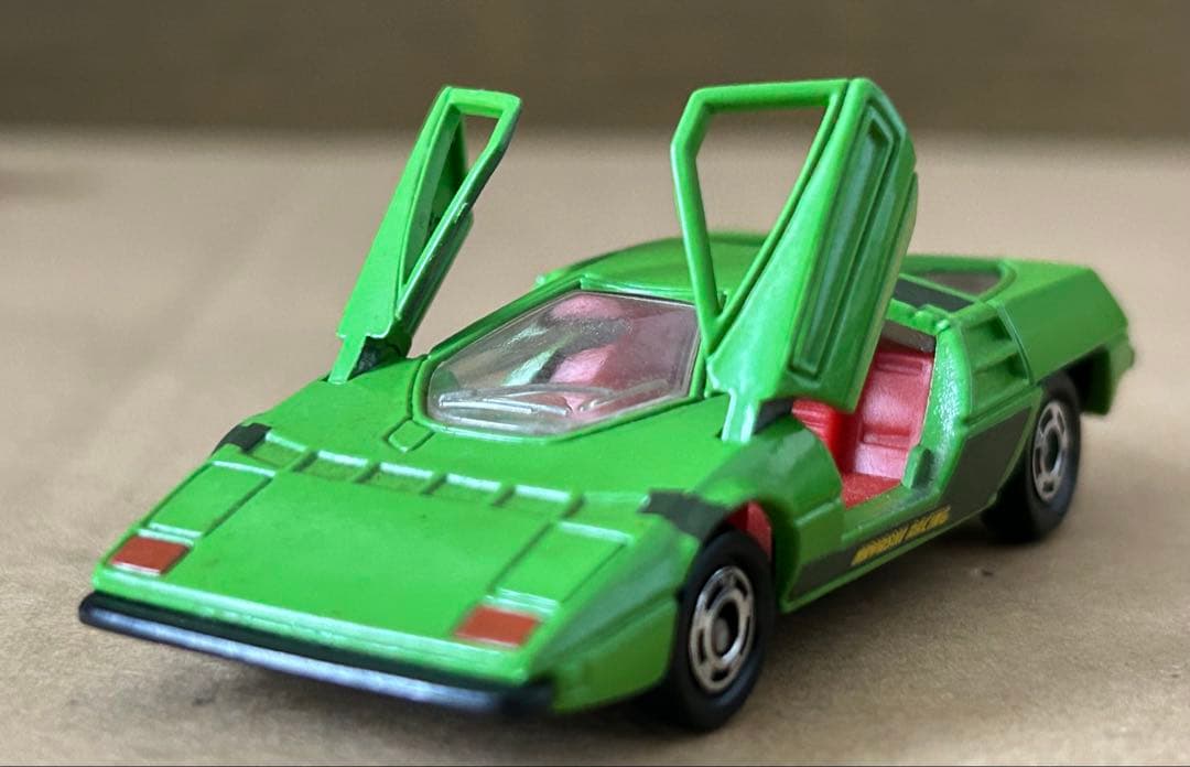 日本製 トミカ スーパーカー 4台セット