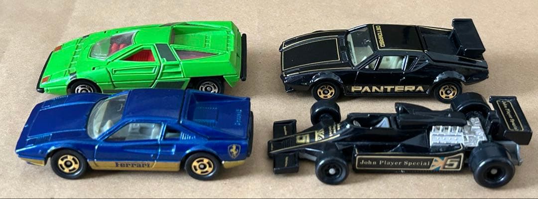 日本製 トミカ スーパーカー 4台セット