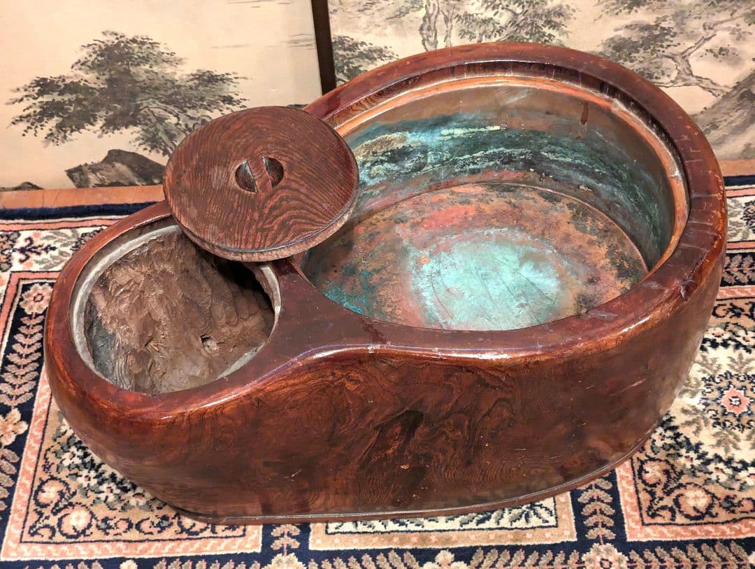 天然木切抜瓢箪形火鉢　瓢箪形五徳付き　　　民芸家具　時代家具　古民具　囲炉裏