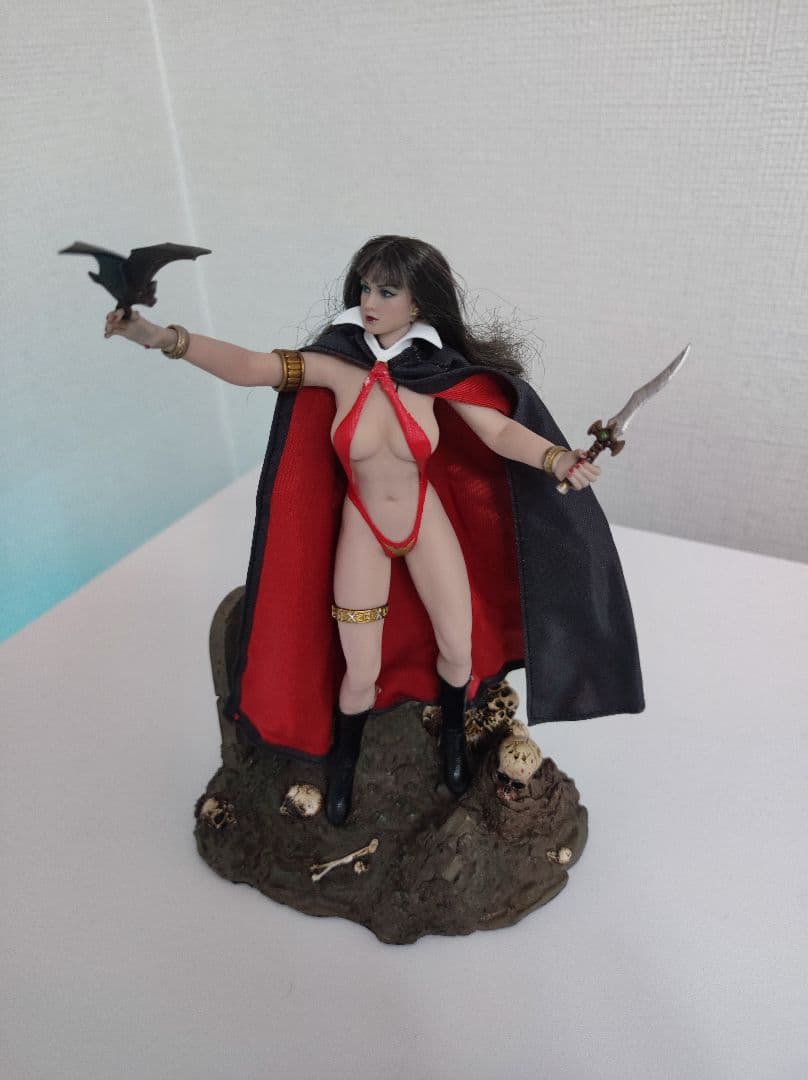 TBLeague　1/12スケール シームレスフィギュア ヴァンピレラ　開封美品
