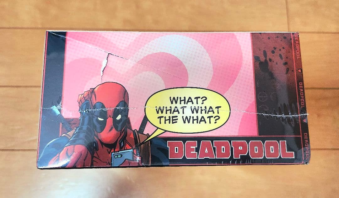 POP MART DEADPOOL フィギュア 【外箱のみにキズ有】
