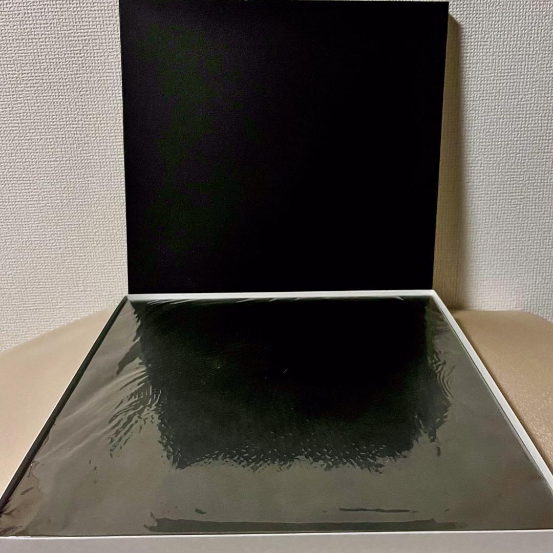 ★新品未使用 超美品 ★リバーシブル折敷　ガンメタリック✖️メタリックホワイト