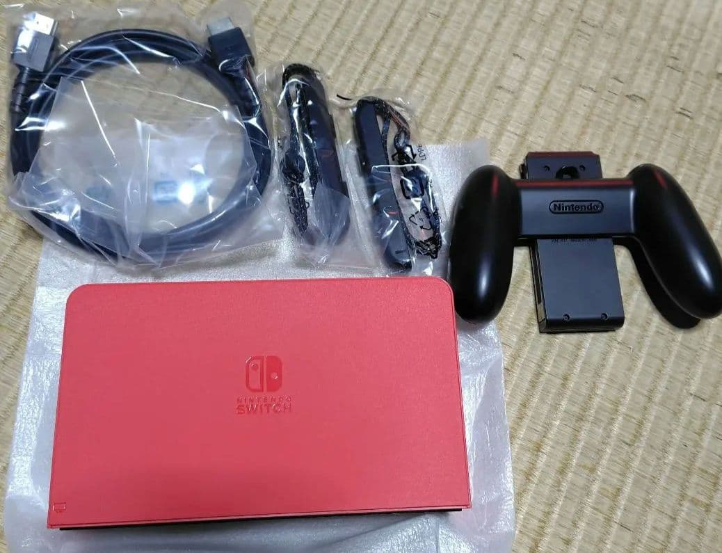 ・ニンテンドー Switch本体 有機EL マリオレッド ・ケース ・カバー