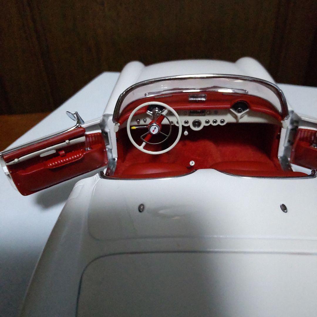 シボレー コルベット 1953 ホワイト 1/18 オートアート