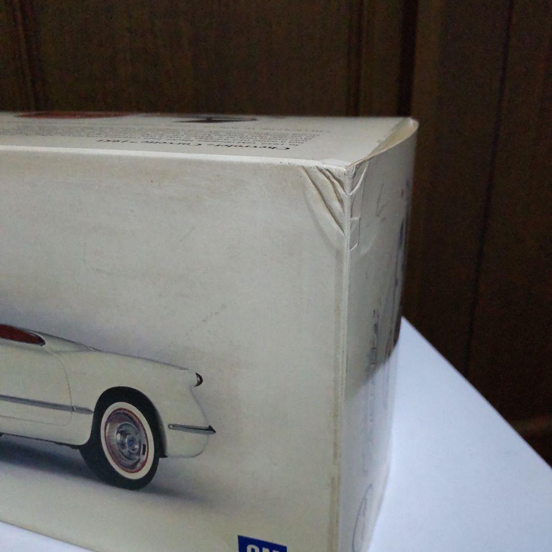 シボレー コルベット 1953 ホワイト 1/18 オートアート