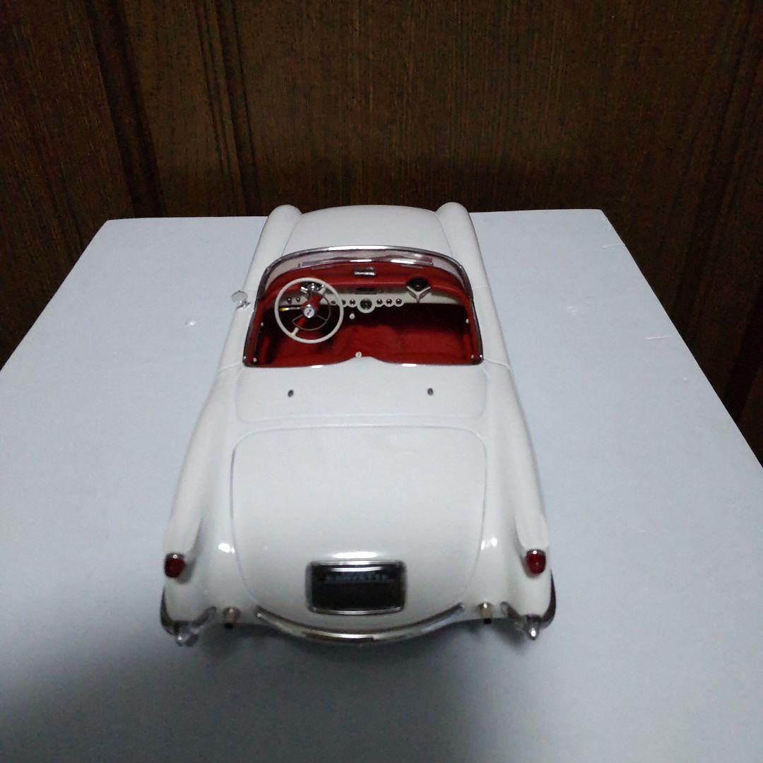 シボレー コルベット 1953 ホワイト 1/18 オートアート