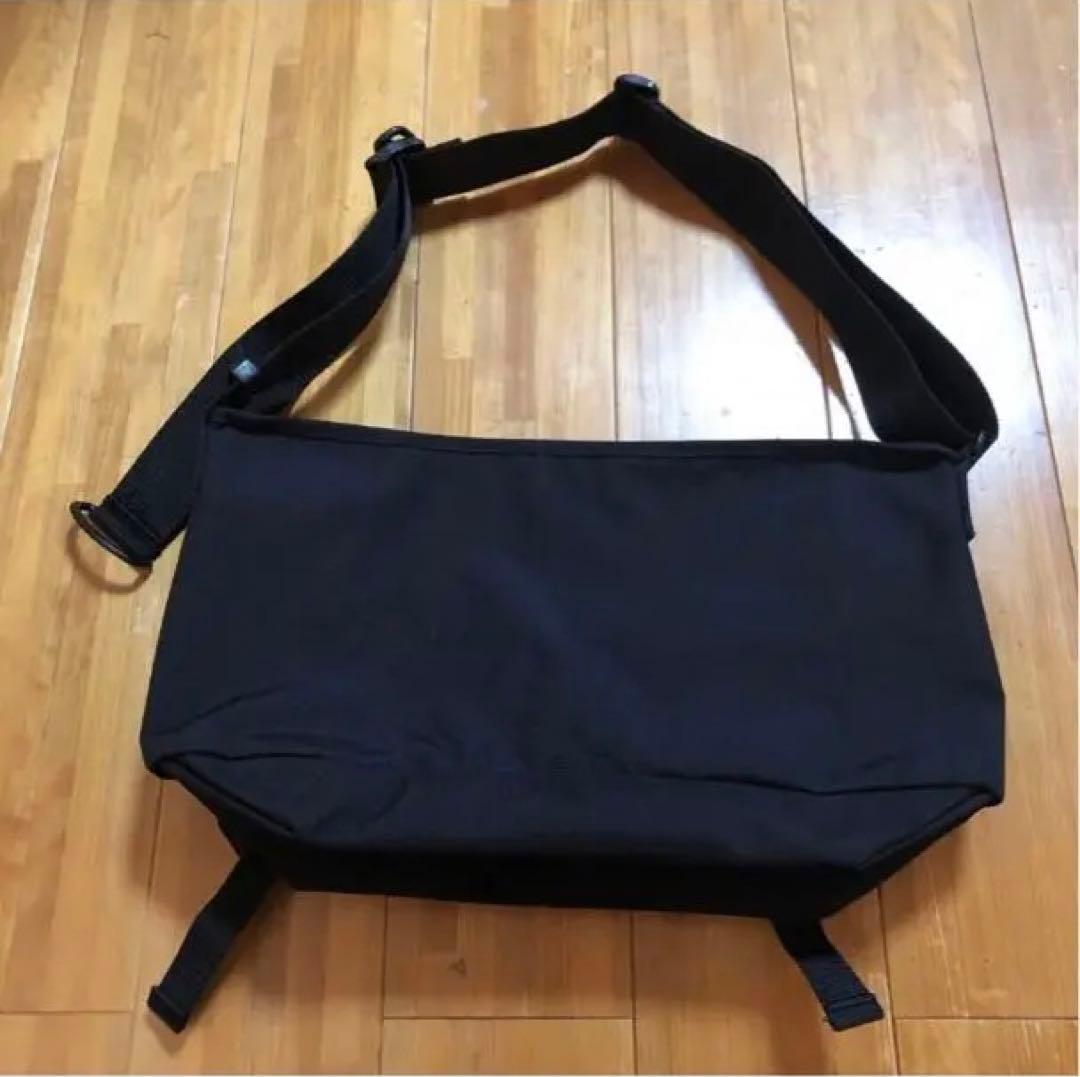 Manhattan Portage メッセンジャーバッグ 黒〈未使用〉