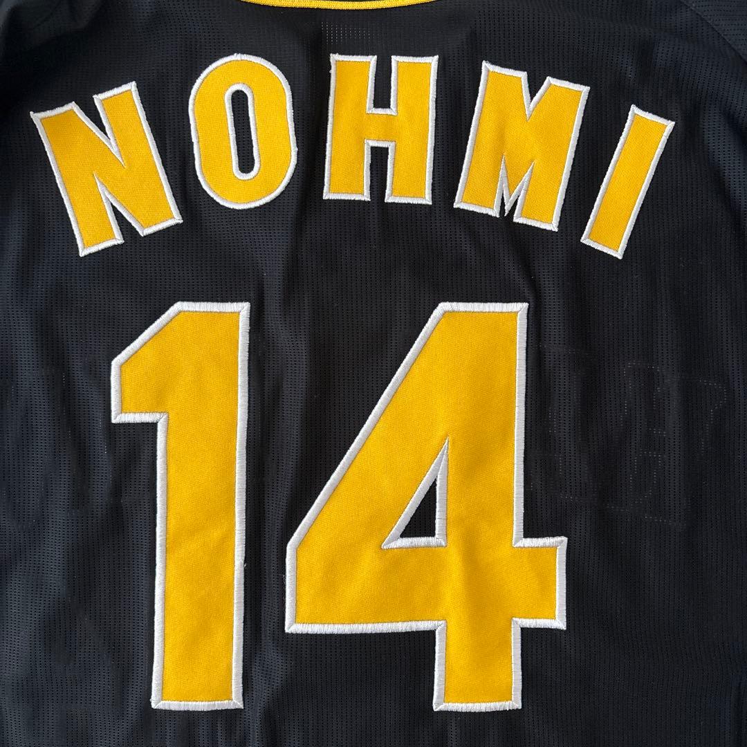 阪神タイガース　レプリカユニフォームＬ＆リストバンド（共に未使用に近い）