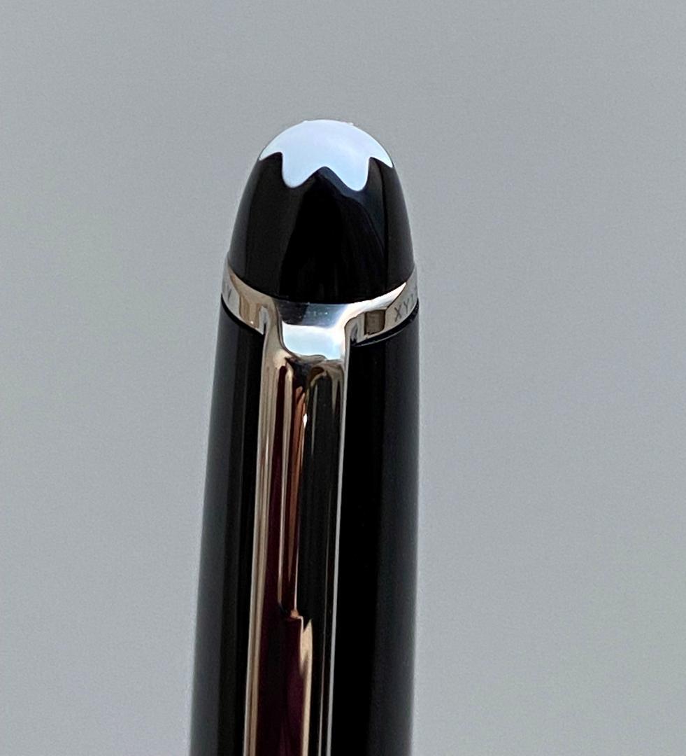 ドイツ製　モンブラン クラシック　P164　プラチナｘブラック ボールペン