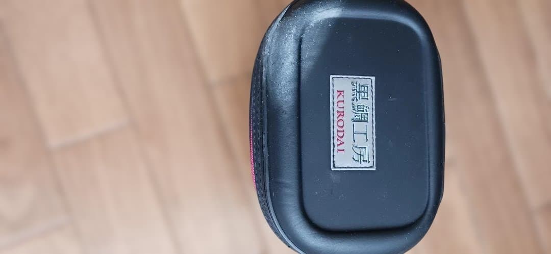 KURODAI フィッシングリール 青/銀