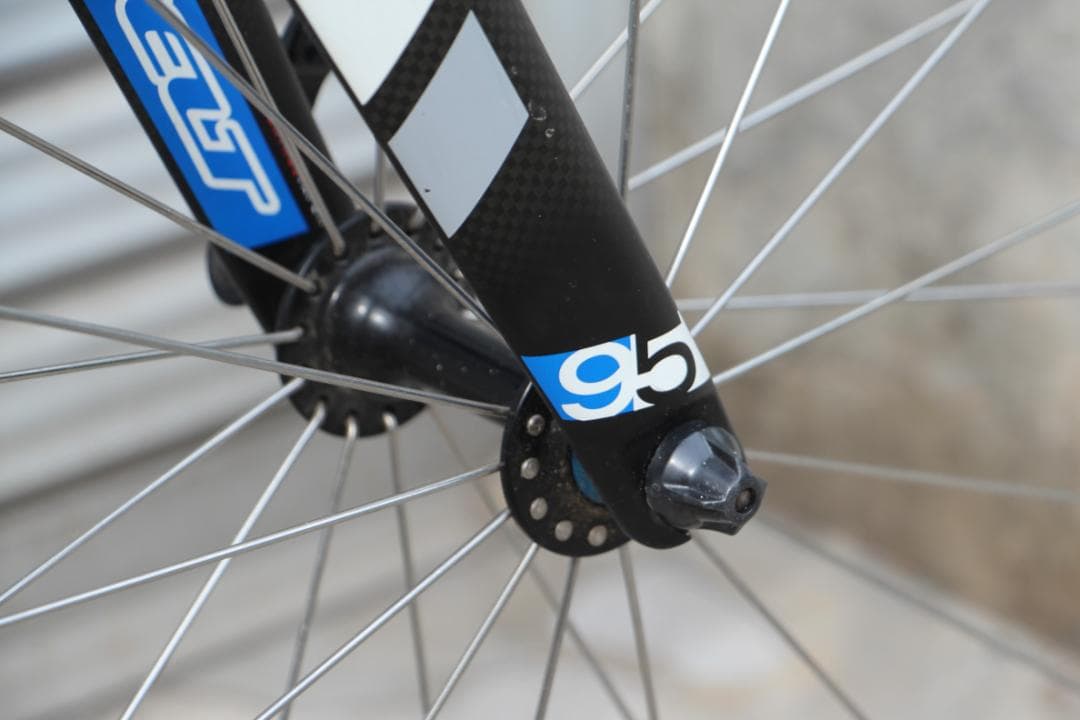 引き取り限定♪FELT♪F95♪人気のアルミフレームロード♪カーボンフォーク♪