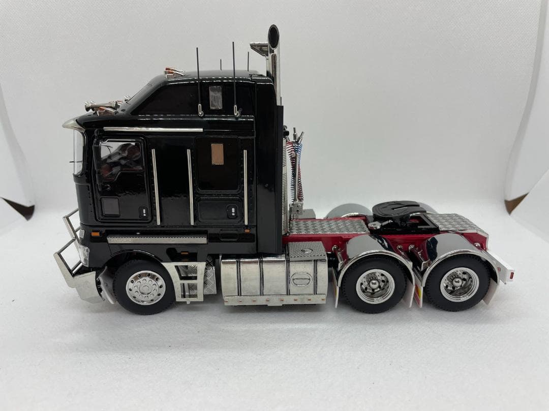 504-024 EXCLUSIVE 1/32 ケンワース K200 ブラック