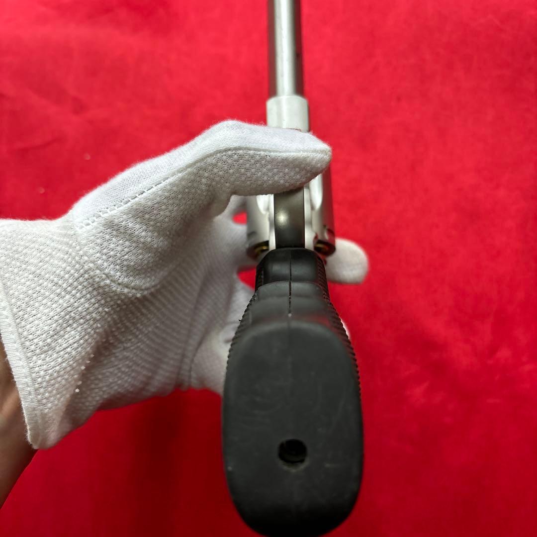 廃盤希少　東京マルイ　24連射ガスリボルバーコルトパイソン357マグナムシルバー