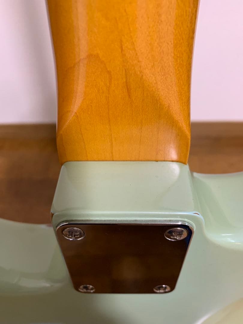 ギター EDWARDS E-SE-108R / LT Surf Green