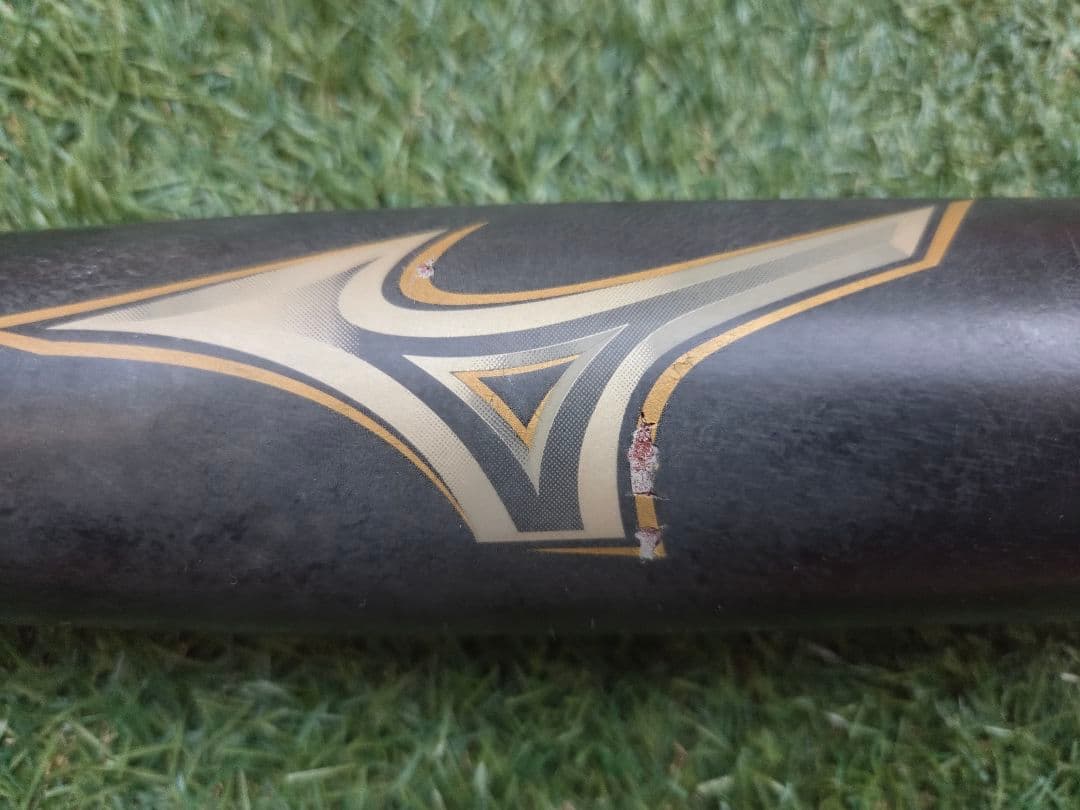 BEYOND MAX LEGACY 少年用バット　バットケース付き　レガシー