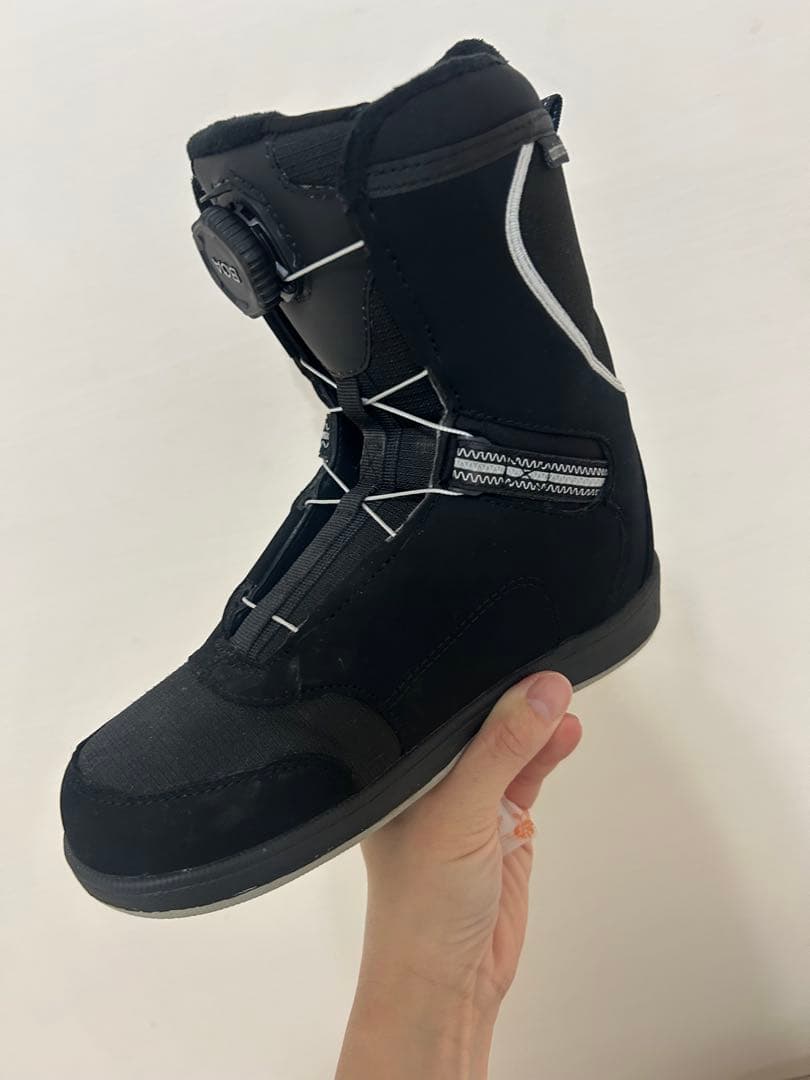 【ほぼ新品】HEAD スノーボードブーツ キッズ BOA 22.5-23.5cm