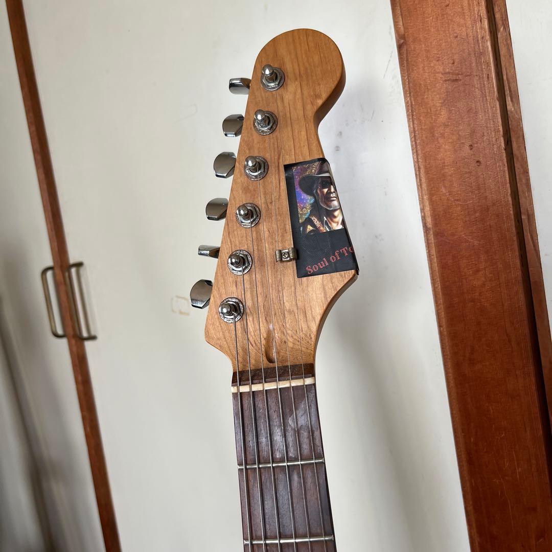 エネルストラトキャスター Char風 サーモンピンク？シェルピンク？