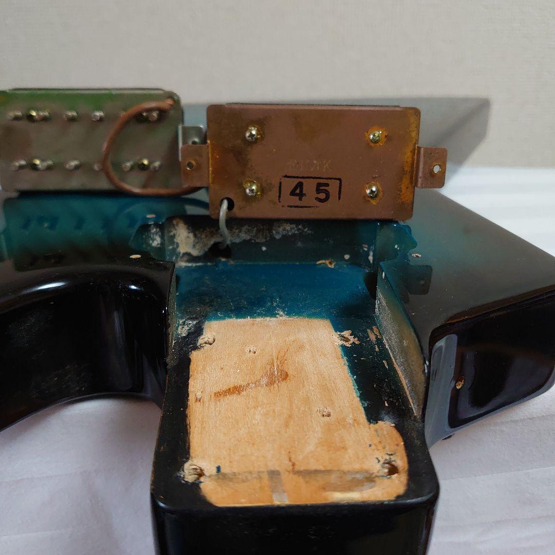 FERNANDES エレキギターエクスプローラータイプ