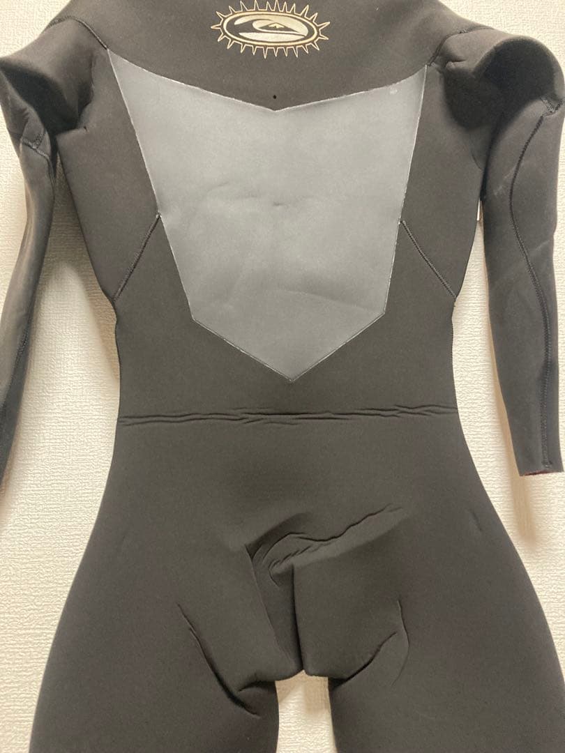 クイックシルバー　ウェットスーツ　セミドライ