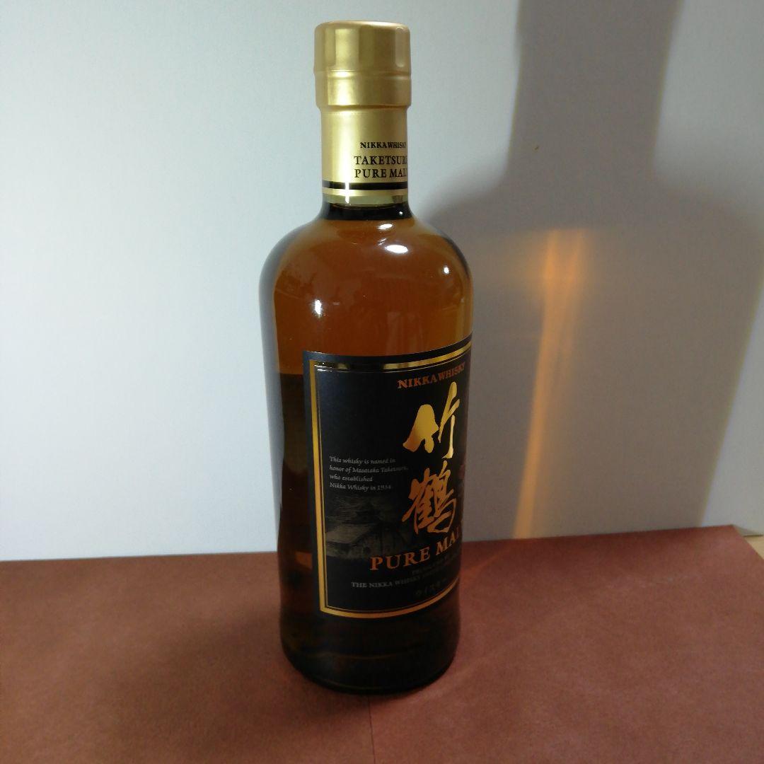 ニッカウヰスキー 竹鶴 ピュアモルト 700ml　　外箱付き
