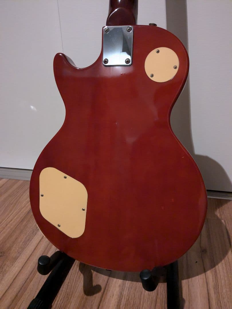 Maison Les Paul type Gold top エレキギター