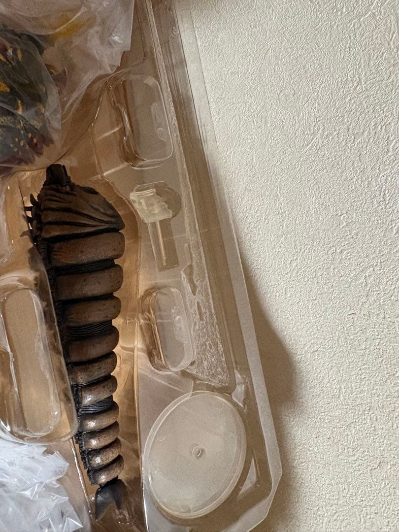 S.H.MonsterArts「モスラ（幼虫）＆バトラ（幼虫）モンスターアーツ