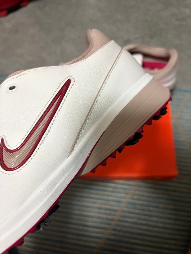 ゴルフシューズ　NIKE ビクトリー ツアー 4 W 26.5cm