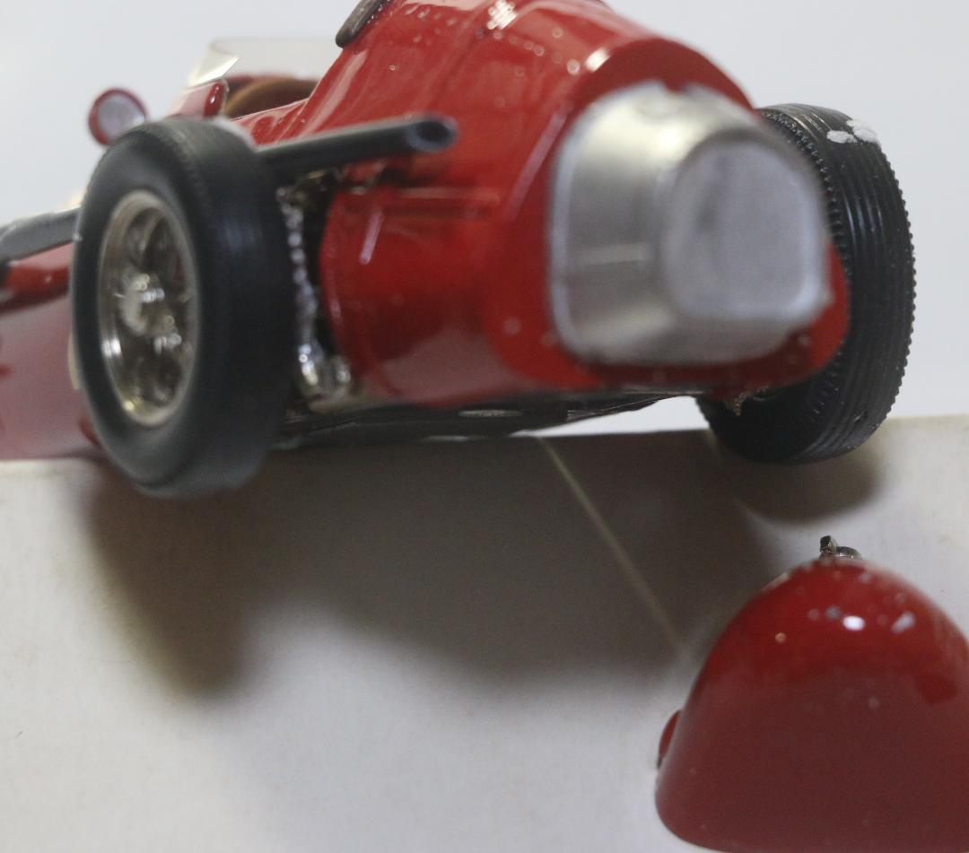 ウェスタンモデル製　マセラッティー２５０Ｆ　1／２４　１９５７独ＧＰ　ファンジオ