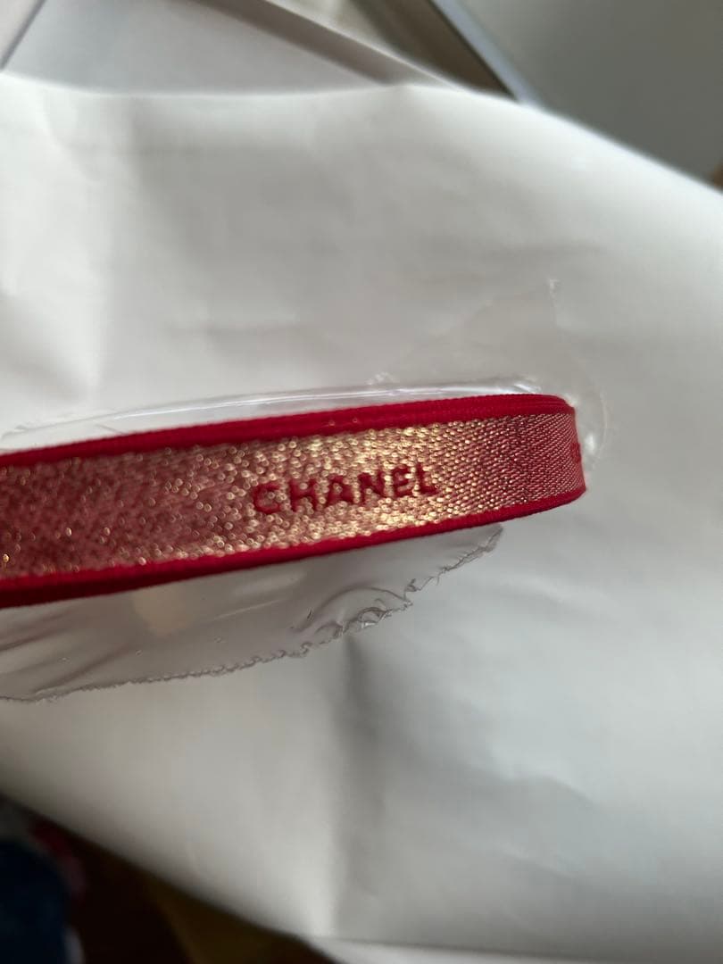 正規品　シャネル　2023年新年限定　ラッピングリボン　レッド　両面柄