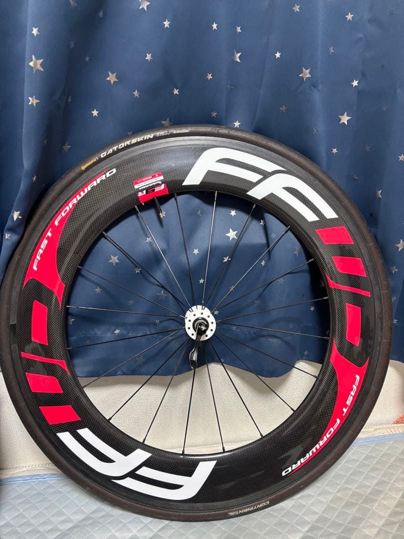 FFWD F9R チューブラー　フロントのみ