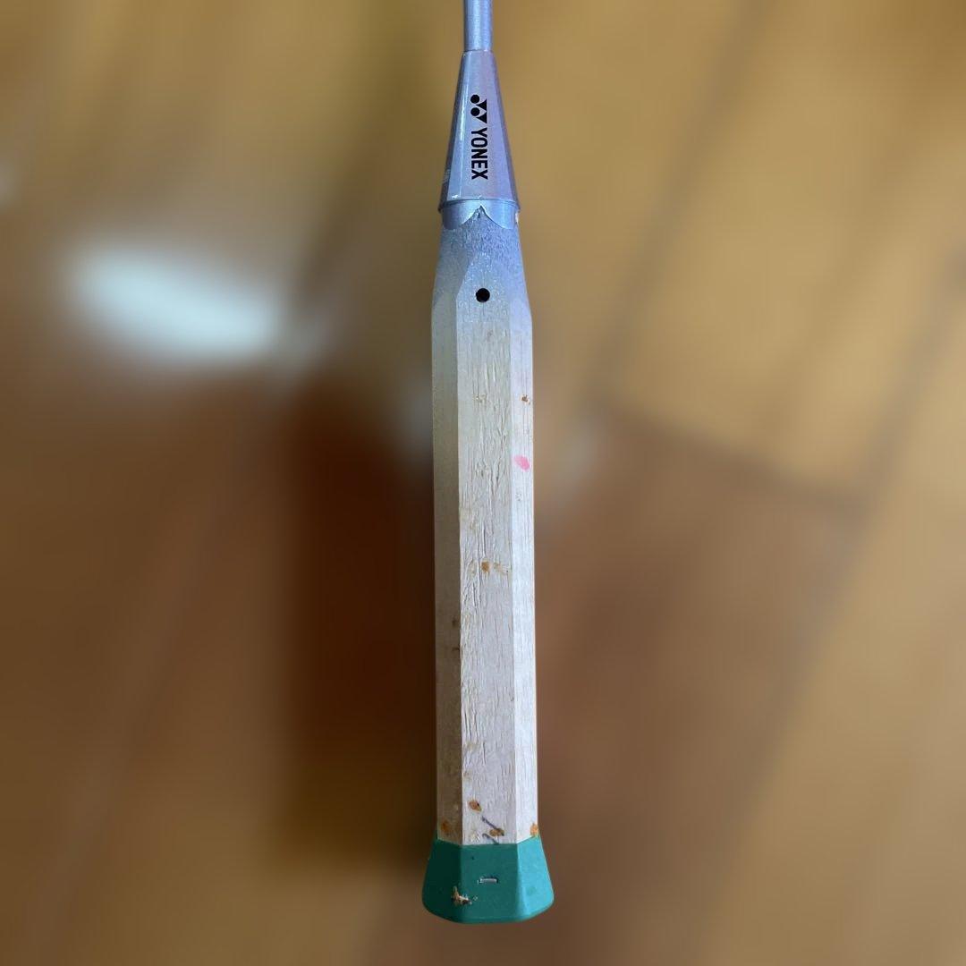 廃盤モデル　ヨネックス　バドミントンラケット　ナノレイ750