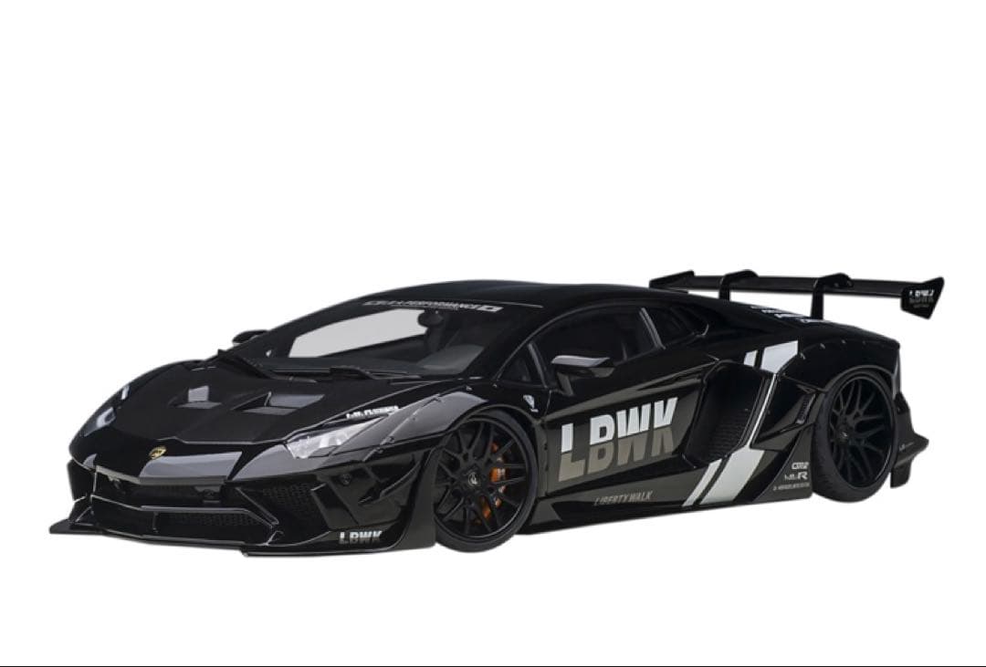 オートアート1/18⭐️LB★リバティ☆ウォーク⚡️ランボルギーニアヴェンタドール✨