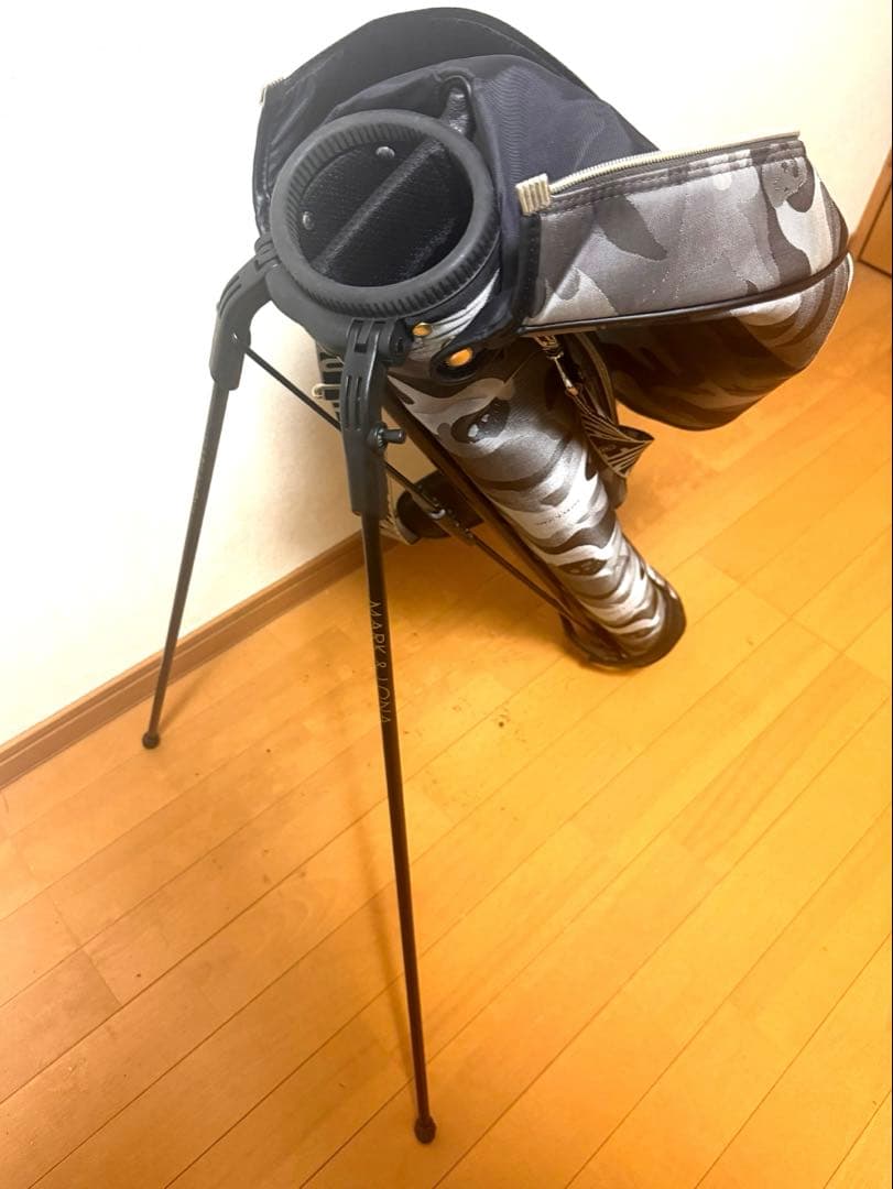 ゴルフバッグ・キャディバッグ MARK&LONA Gauge Carry Bag