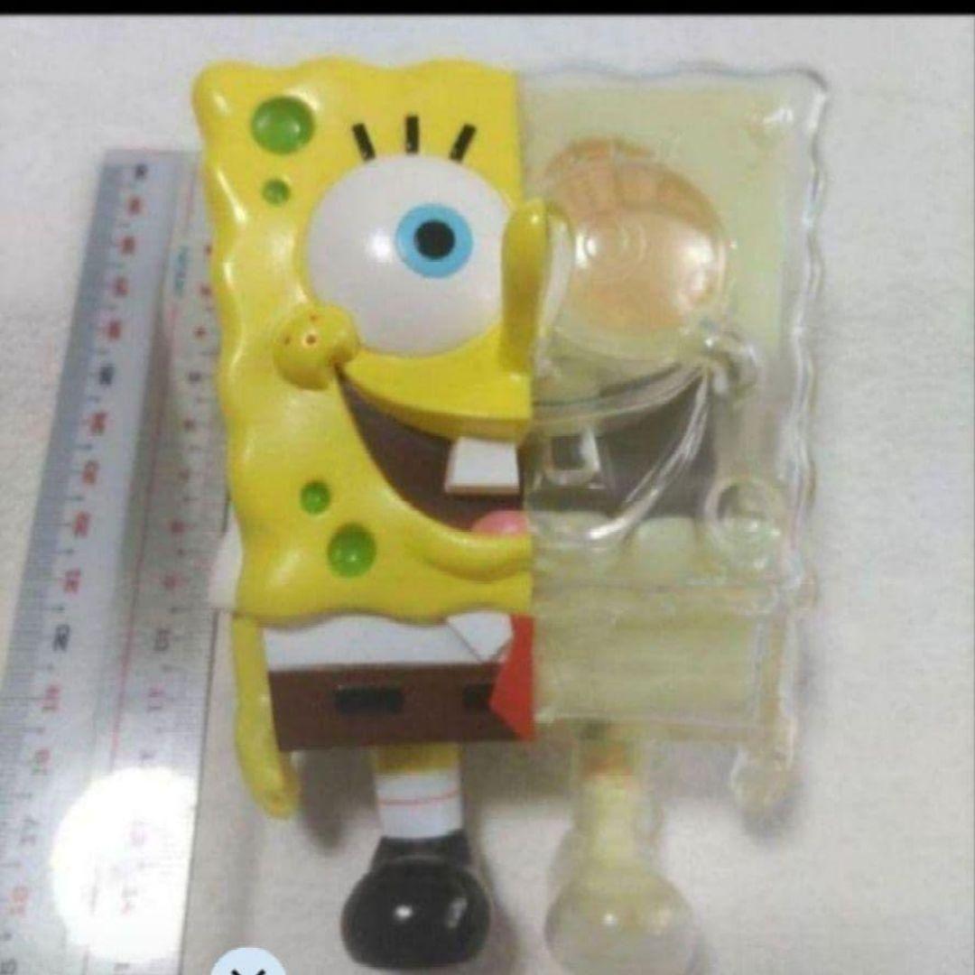 シークレットベース　スポンジボブ　フィギュア