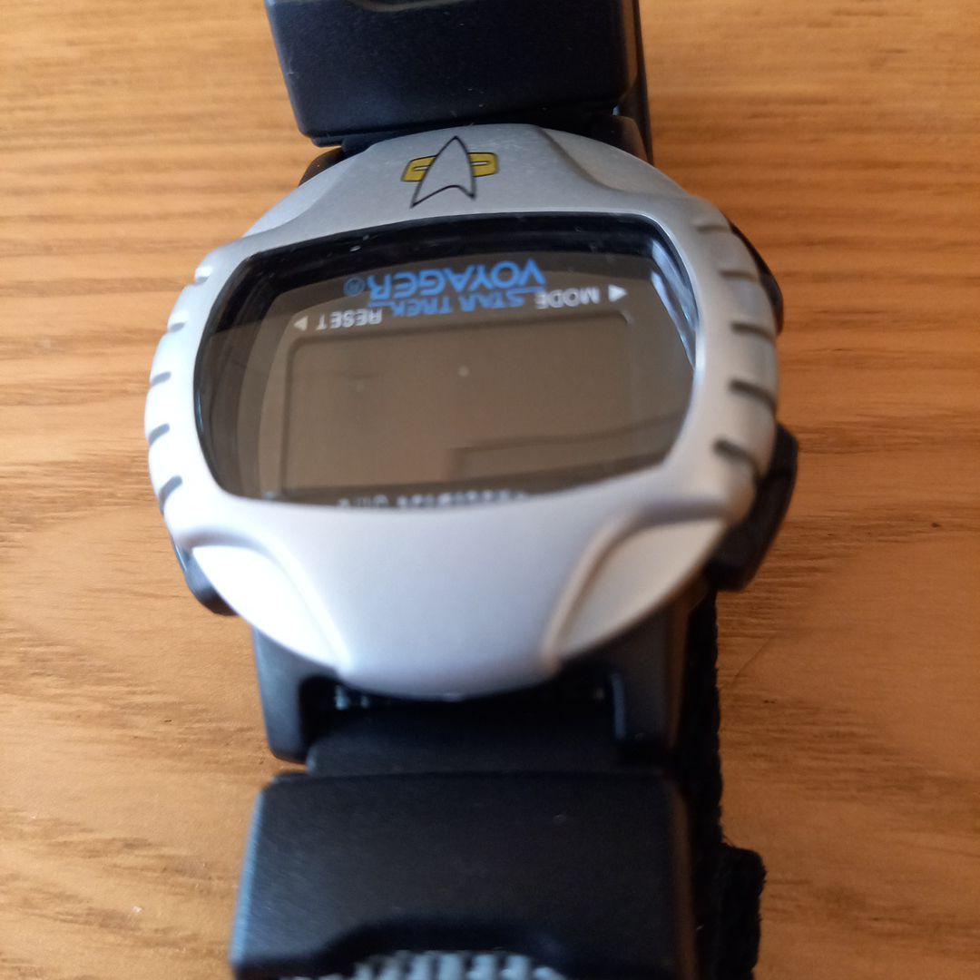 スタートレックヴォイジャー販売促進ポスター➕購入特典オリジナルウォッチ　未作動品