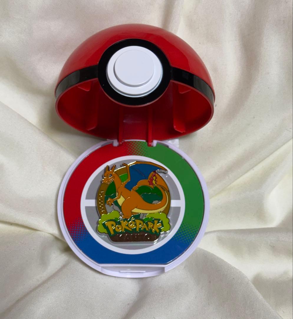 ポケパークカントー限定 ピンバッジ　No.006 リザードン