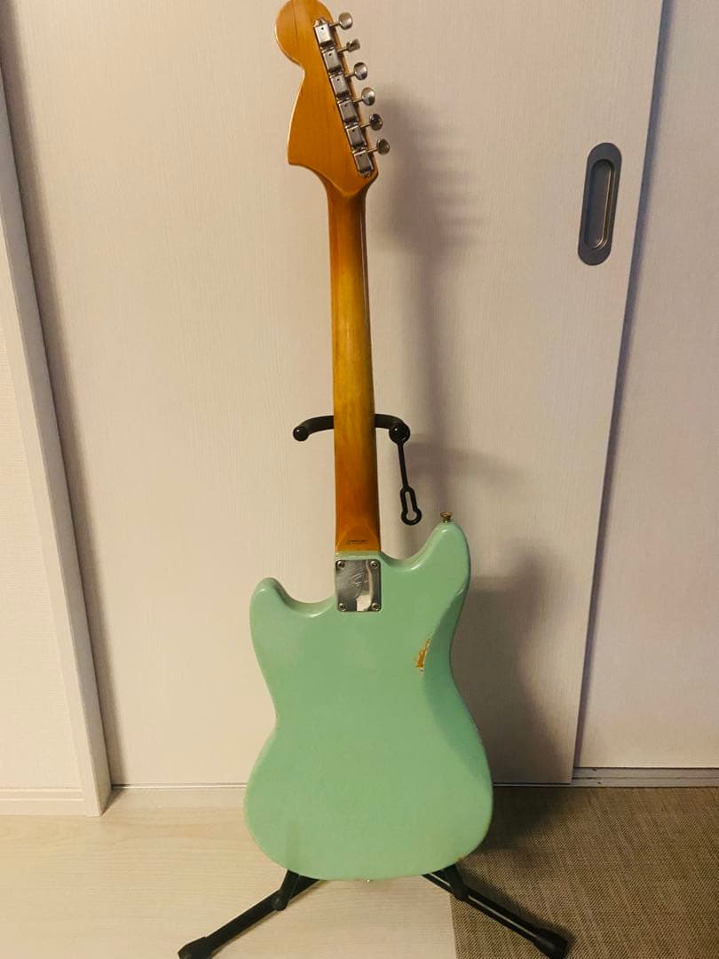 Fender japan mustang オールラッカー